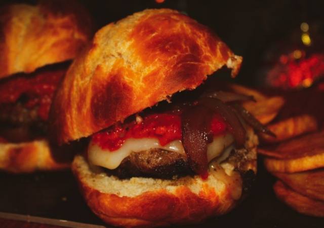 χειροποίητα burger