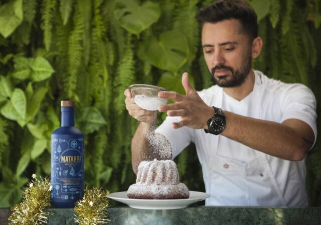 Βασιλόπιτα με Mataroa Gin του Παύλου Κυριακη