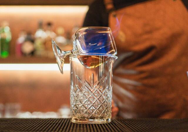 Ποτό στο Db.one στη Γλυφάδα