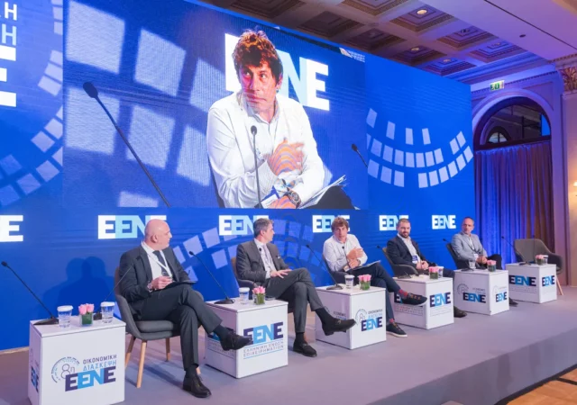 Από αριστερά: Κώστας Παναγάκης, Ιδρυτής, Travelworks Communications - Αλέξανδρος Αγγελόπουλος, Αντιπρόεδρος & Διευθύνων Σύμβουλος, Aldemar Resorts - Παναγιώτης Καραμπίνης, Διευθύνων Σύμβουλος, Endeavor Greece - Μπάμπης Κουρτζής, Διευθύνων Σύμβουλος Exclusivi - Γιώργος Καραθανάσης, Co-Founder, Hotellisense.