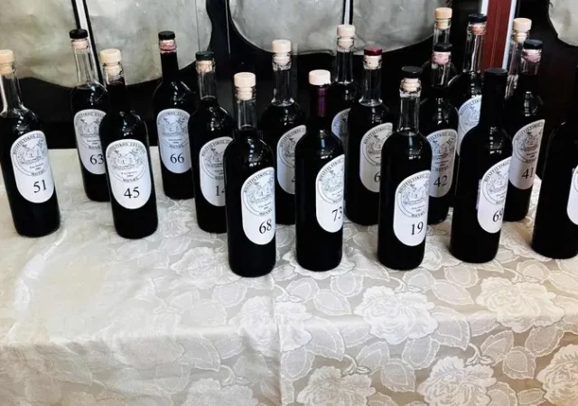 Κρασιά που συμμετείχαν στον 11ο Διαγωνισμό Κρασιού της Μονής Μαλεβιζίου
